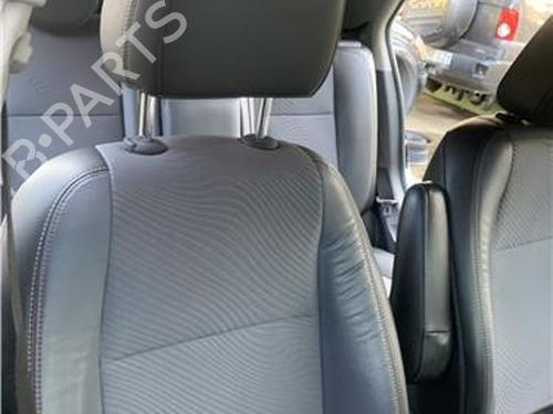 Used Right front seat Right front seat OPEL MOKKA / MOKKA X (J13) 1.7 CDTI (_76) (131 hp) 32417427 32417427