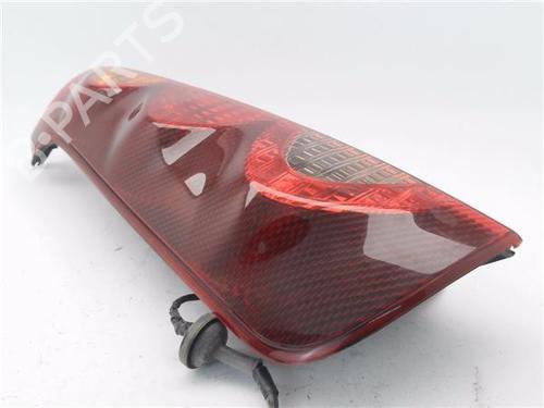 Piloto trasero izquierdo NISSAN NOTE (E11, NE11) 1.5 dCi (86 hp) 33220390