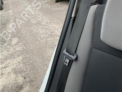 rear-right-seatbelt-renault-clio-iii-br01-cr01-2005-2006-2007-2008-2009-2010-2011-2012-2013-2014-32419622 main image