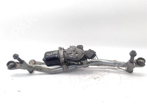 Used Front wiper motor CITROËN C3 II (SC_) 1.4 HDi 70 (SC8HZC, SC8HR0, SC8HP4) (68 hp) 24338411