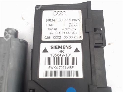 Right rear window motor AUDI A4 B6 (8E2)  | BP16499768E22 