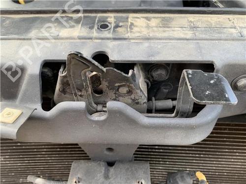 hjelmlås hjelmlås KIA SPORTAGE II (JE_, KM_) 2.0 CRDi 4WD (140 hp) 33730126 33730126