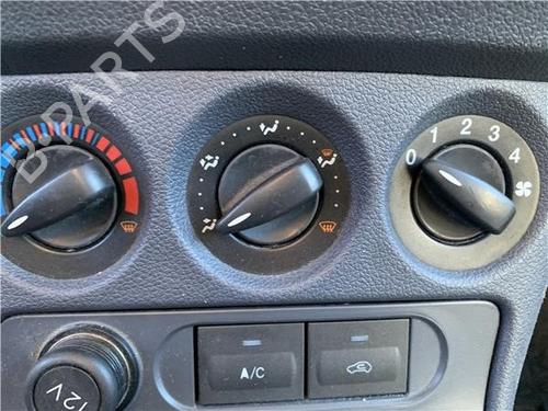 Climate control FORD TRANSIT CONNECT (P65_, P70_, P80_) 1.8 TDCi | BP32450671I5 