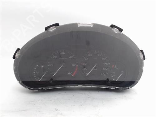 Cockpit PEUGEOT 206 Hatchback (2A/C) 1.4 HDi eco 70 (68 hp) 11052549