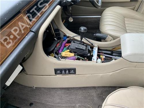 Mittelkonsole JAGUAR XJ (XJ40, XJ81) [1986-1995]  32419056