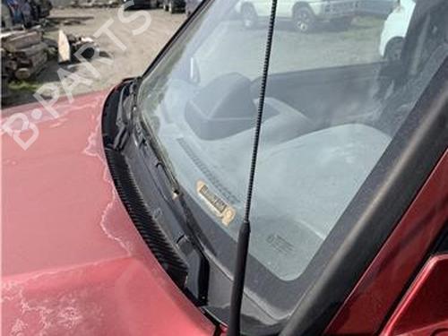 Used Antenna/Base SUZUKI VITARA (ET, TA, TD) [1988-2002]  25845337