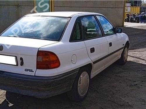 Throttle body OPEL ASTRA F Saloon (T92)  | BP19131837M82 