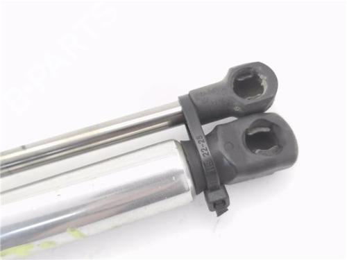 Tailgate lift support VW GOLF IV (1J1) 1.6 16V | BP26955936C138 