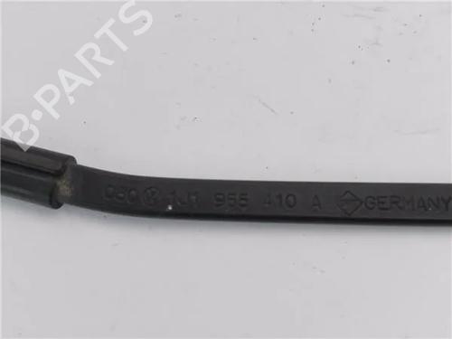 Front windshield wiper arm VW BORA I (1J2)  | BP23842618C143 