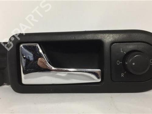 Used Front left interior door handle VW GOLF IV (1J1) [1997-2008]  14341066