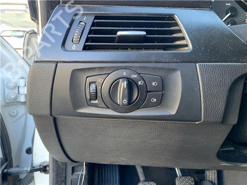 Switch BMW 3 (E90) 330 d | BP32418714I30