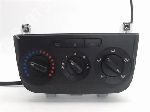 AC Styreenhet / Manøvreringsenhet FIAT GRANDE PUNTO (199_) [2005-2025]  13051112