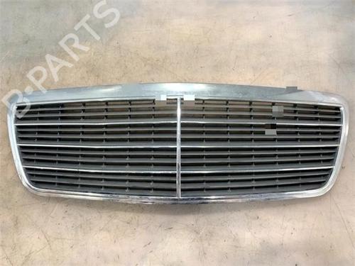 Used Grille Grille 38177228 38177228