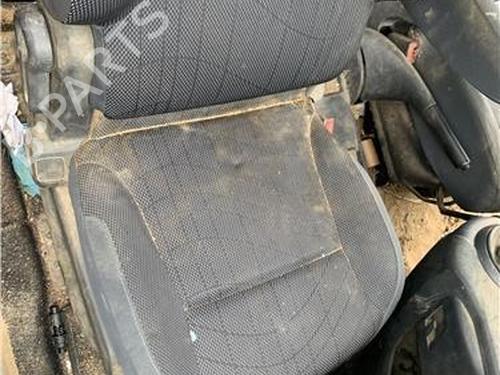 Right front seat PEUGEOT PARTNER MPV (5_, G_) | BP32419460C16