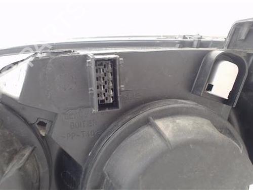 Right headlight PEUGEOT 307 (3A/C) 2.0 HDi 90 | BP24038072C29 