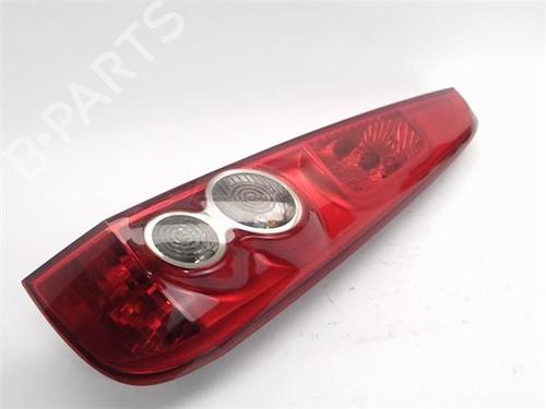Used Right taillight FORD FIESTA V (JH_, JD_) [2001-2014]  13056155