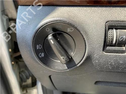 Used Headlight switch Headlight switch 25978466 25978466