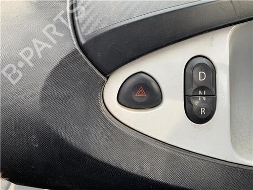 warning-switch-renault-twizy-mam_-2012-32450855 main image