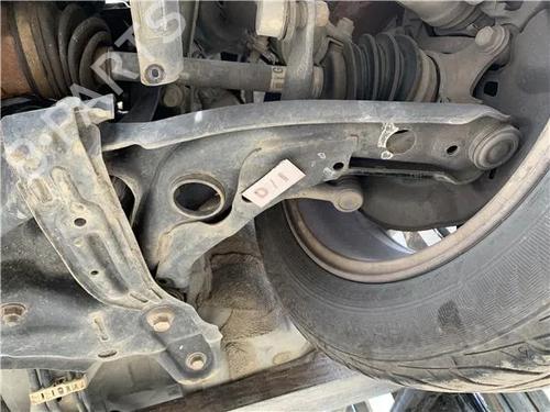 Used Left front suspension arm Left front suspension arm TOYOTA YARIS (_P9_) [2005-2014] 26953682 26953682
