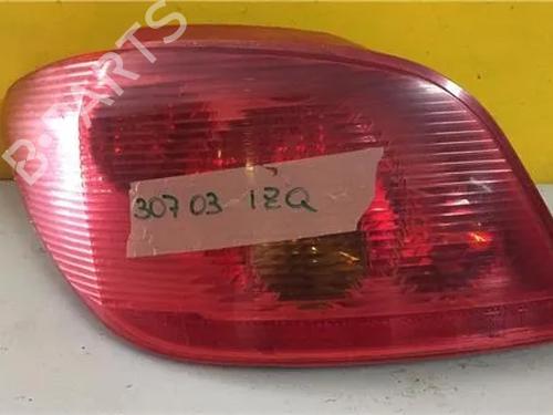 Used Left taillight PEUGEOT 307 (3A/C) [2000-2012]  13049359