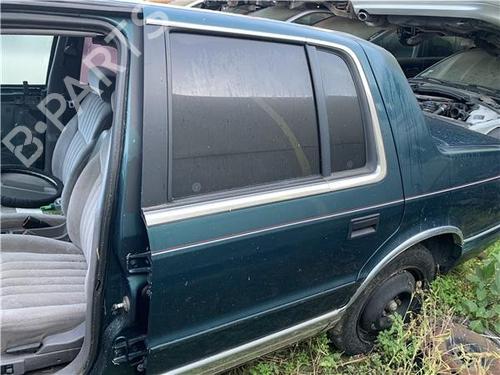 Dør venstre bagtil CHRYSLER SARATOGA 3.0 (142 hp) 32418924