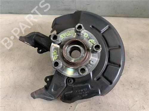 Used Left front steering knuckle VW POLO V (6R1, 6C1) 1.4 (6R1) (85 hp) 22132817