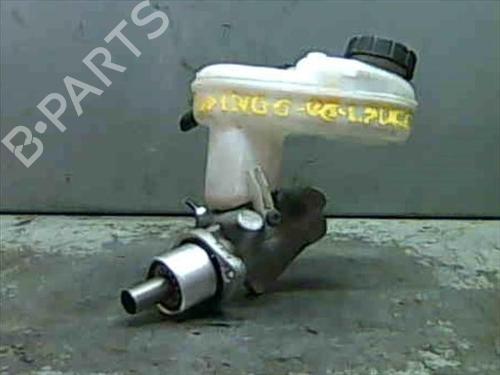 Used Brake master cylinder RENAULT TWINGO II (CN0_) 1.5 dCi (CN0E) (64 hp) 12149088