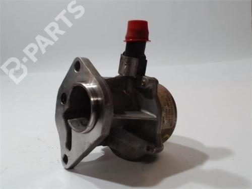 Used Vacuum pump RENAULT CLIO III (BR0/1, CR0/1) [2005-2014]  11239182