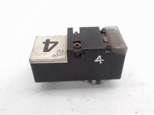 Fuse box VW GOLF III (1H1)  | BP13043604E1