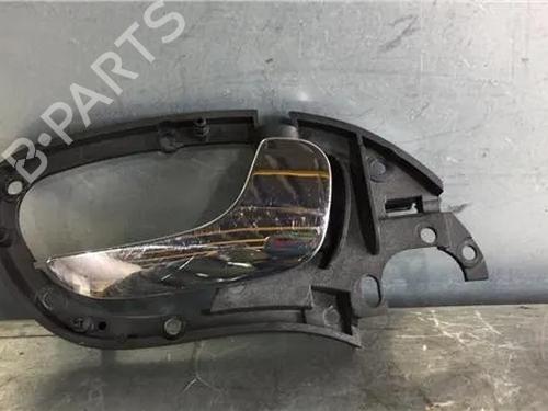 Høyre foran invendig håndtak SEAT LEON (1M1) 1.8 20V (125 hp) 14338742