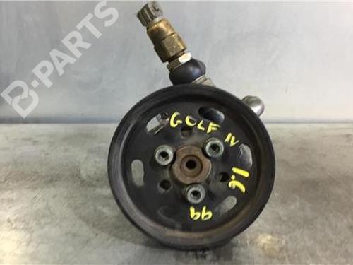 Used Steering pump VW GOLF IV (1J1) 1.6 (100 hp) 9636457