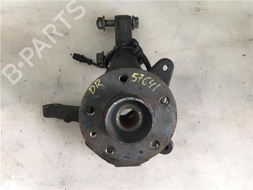 Used Right front steering knuckle NISSAN PRIMASTAR Bus (X83) dCi 140 (135 hp) 14342998