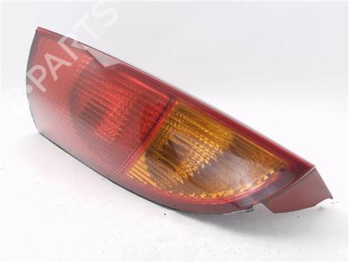 Venstre baglygte FORD FOCUS I (DAW, DBW) 1.4 16V (75 hp) 28095872