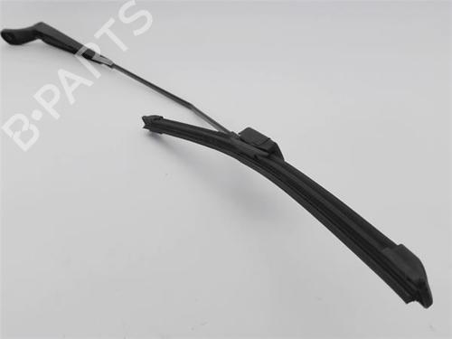 Front windshield wiper arm PEUGEOT 2008 I (CU_) 1.2 VTi | BP23392275C143 