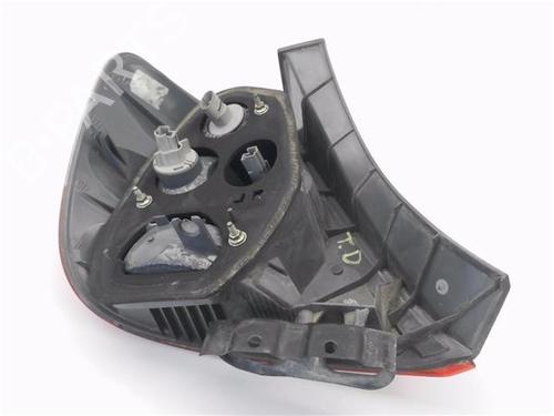 Right taillight HONDA CIVIC VII Hatchback (EU, EP, EV) 1.6 i (EP2, EU8, EU6) | BP26563854C35 