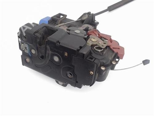 Front right lock SEAT ALTEA (5P1) 1.9 TDI | BP15898304C97 