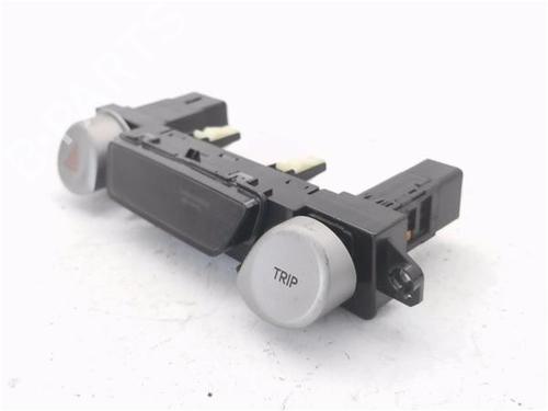 Warning switch HYUNDAI i20 I (PB, PBT) | BP37261094I22 - Image 2