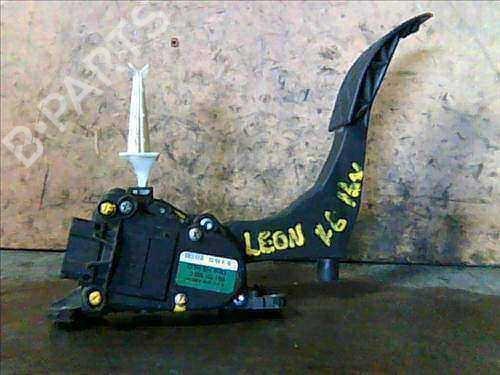 Pedal SEAT LEON (1M1) 1.6 16 V (105 hp) 14336445