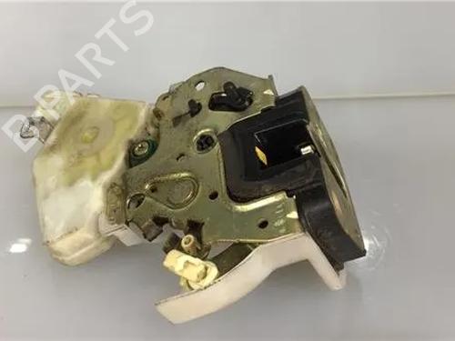 Used Rear left lock NISSAN X-TRAIL I (T30) 2.2 DCi (114 hp) 11362893