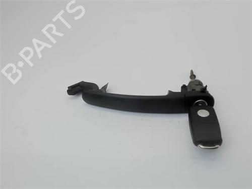Used Front left exterior door handle VW GOLF IV (1J1) 1.6 16V (105 hp) 14345648