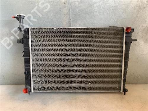 Used Water radiator Water radiator HYUNDAI TUCSON (JM) 2.0 (141 hp) 33887309 33887309