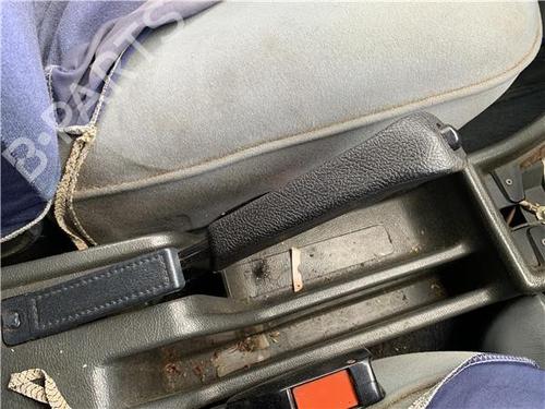 Used Hand brake PEUGEOT 604 (561A_) 2.3 TD (80 hp) 32450785