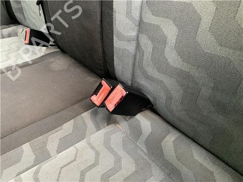 seat-buckle-skoda-fabia-ii-542-2006-2007-2008-2009-2010-2011-2012-2013-2014-32450954 main image