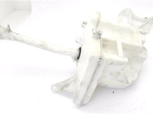 windscreen-washer-tank-toyota-verso-_r2_-2009-2010-2011-2012-2013-2014-2015-2016-2017-2018-23442393 main image