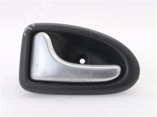 Venstre fortil invendig håndtag RENAULT CLIO II (BB_, CB_) 1.2 (BB0A, BB0F, BB10, BB1K, BB28, BB2D, BB2H, CB0A,... (58 hp) 29281710