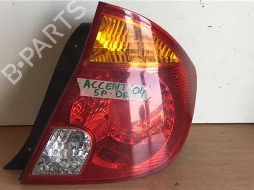 Used Right taillight HYUNDAI ACCENT III (MC) 1.4 GL (97 hp) 13043347
