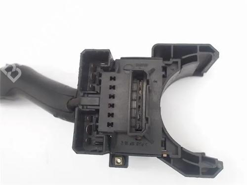 Switch SEAT TOLEDO II (1M2)  | BP13051014I30 