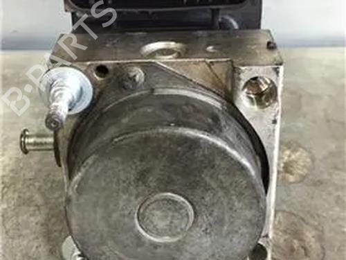 Used ABS pump FIAT BRAVO II (198_) 1.9 D Multijet (198AXB1A) (120 hp) 9759192