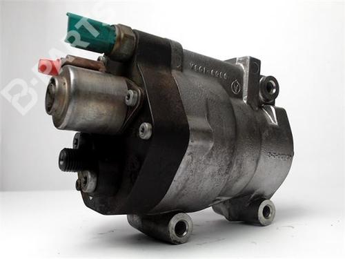 Injection pump RENAULT CLIO II (BB_, CB_) 1.5 dCi (B/CB07) (65 hp) 11996973