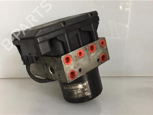 Used ABS pump VW GOLF IV (1J1) 2.0 (115 hp) 9696423
